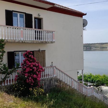 Apartmani Mirko Ljubac Ражанац Экстерьер фото
