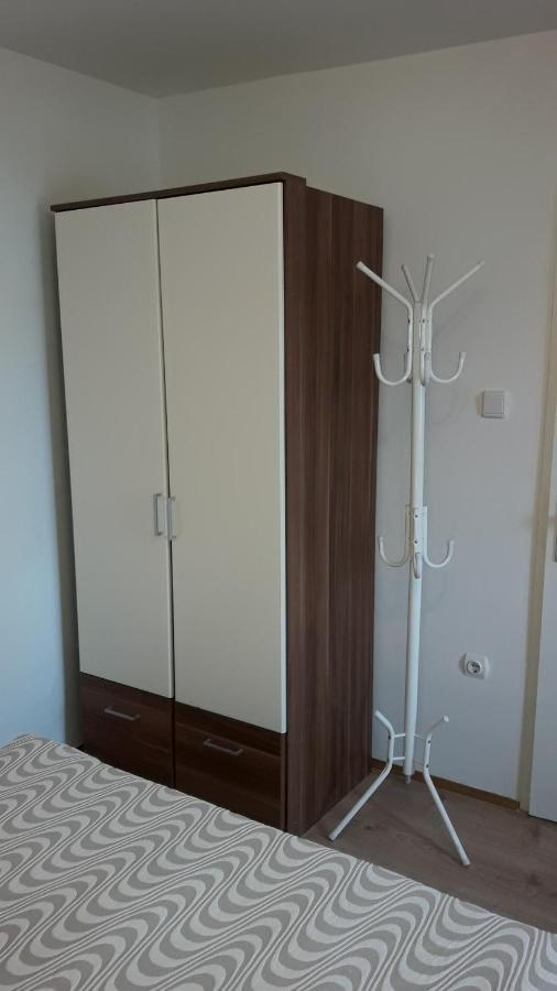 Apartmani Mirko Ljubac Ражанац Экстерьер фото